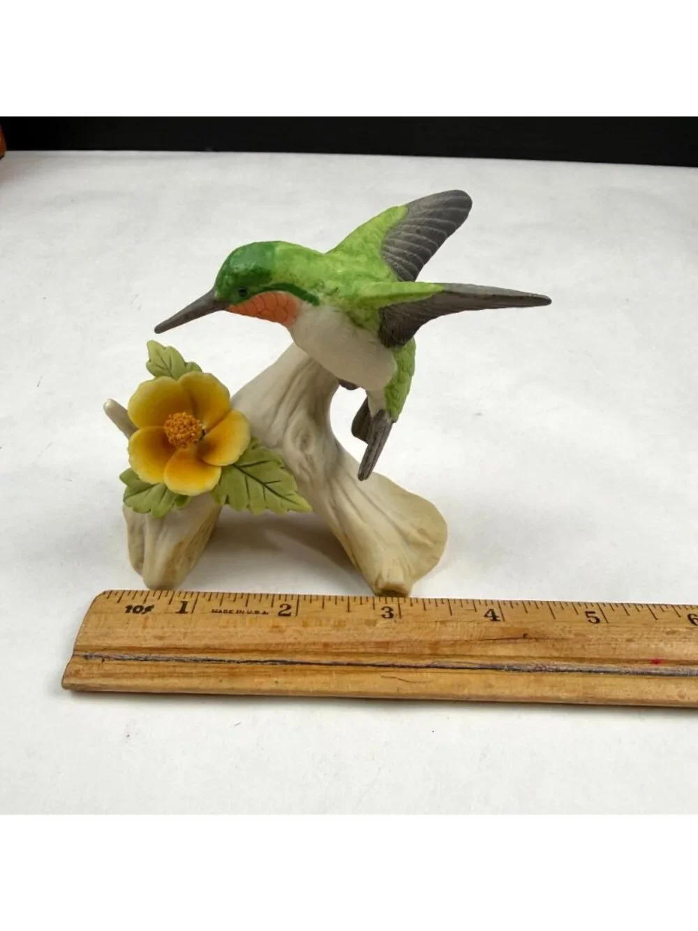 Lefton KW1112 Ruby Throated Hummingbird Figurine